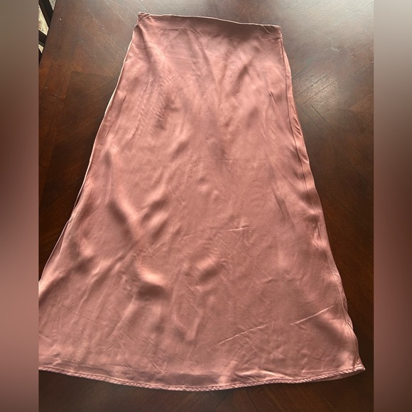 Victoria's Secret Satin Midi Skirt - Blush - Picture 2 of 8